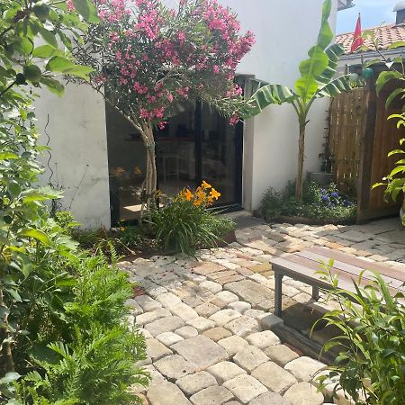 Maison Independante Avec Jardin, Tres Calme, Centre Ville La Rochelle لا روشيل المظهر الخارجي الصورة